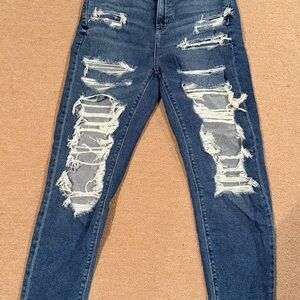 American Eagle- Distressed Blue Jeans